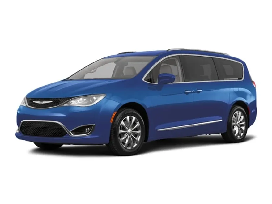 2018 Chrysler Pacifica Touring L photo 1