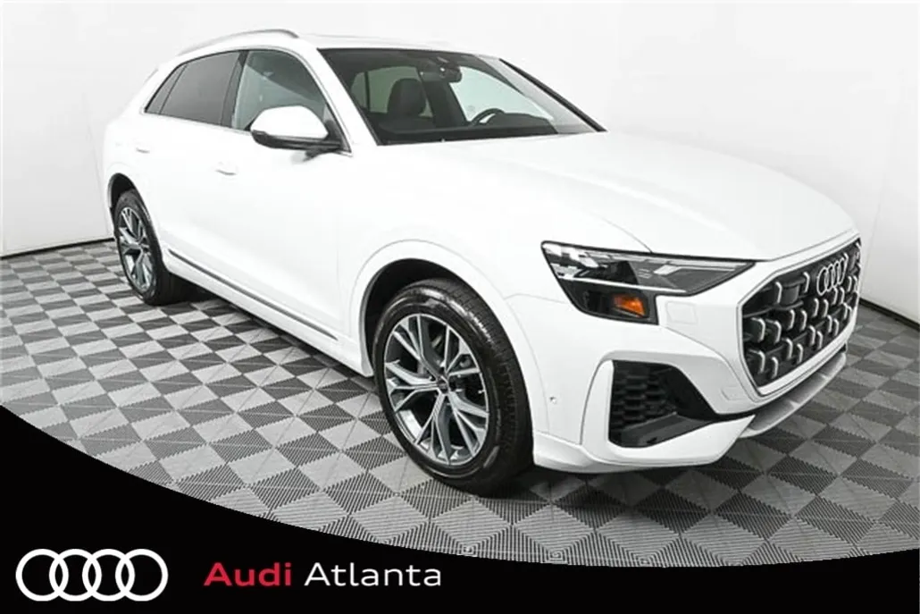 2025 Audi Q8 55 Premium photo 1