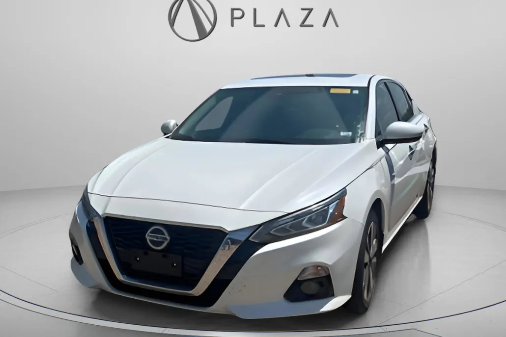2021 Nissan Altima 2.5 SL photo 1