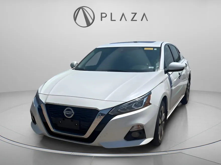2021 Nissan Altima 2.5 SL photo 1