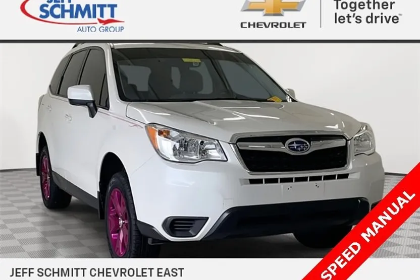2016 Subaru Forester 2.5i Premium photo 1