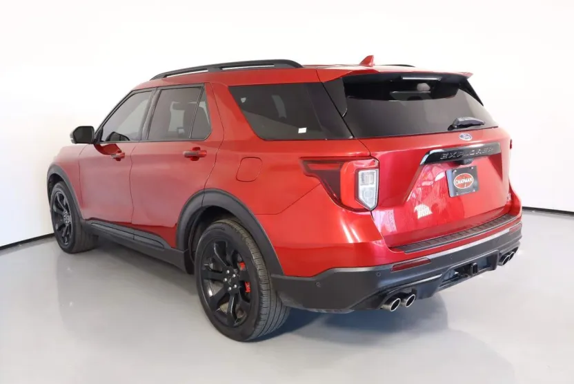 2020 Ford Explorer ST photo 1