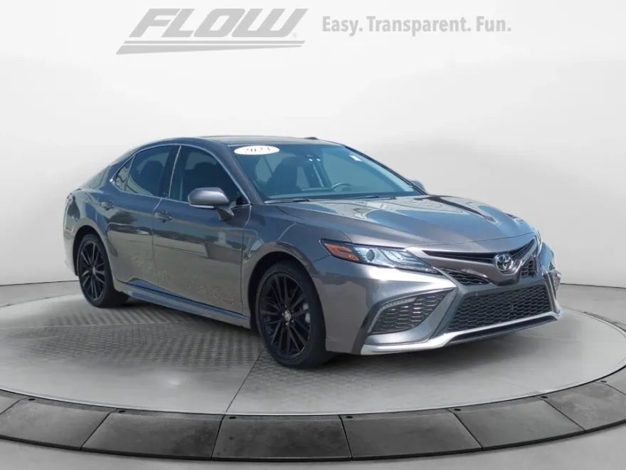 2023 Toyota Camry XSE photo 1