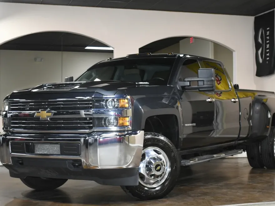 2018 Chevrolet Silverado 3500HD Work Truck photo 1