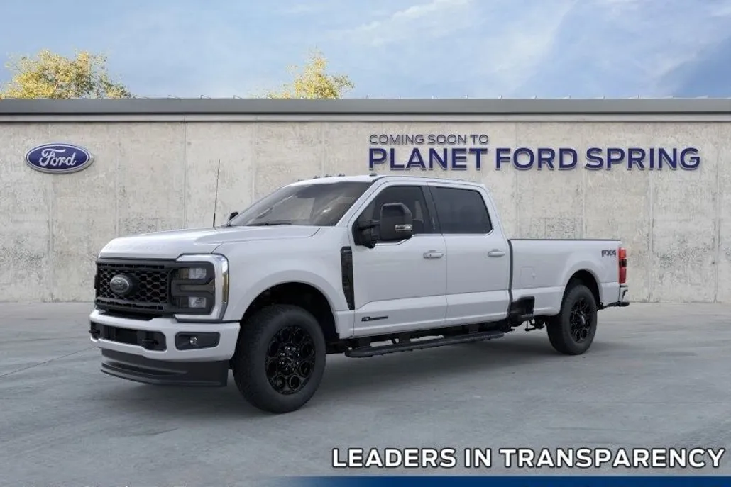 2025 Ford F-350 Lariat photo 1