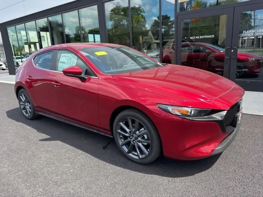 2025 Mazda Mazda3 Hatchback 2.5 s Preferred photo 1
