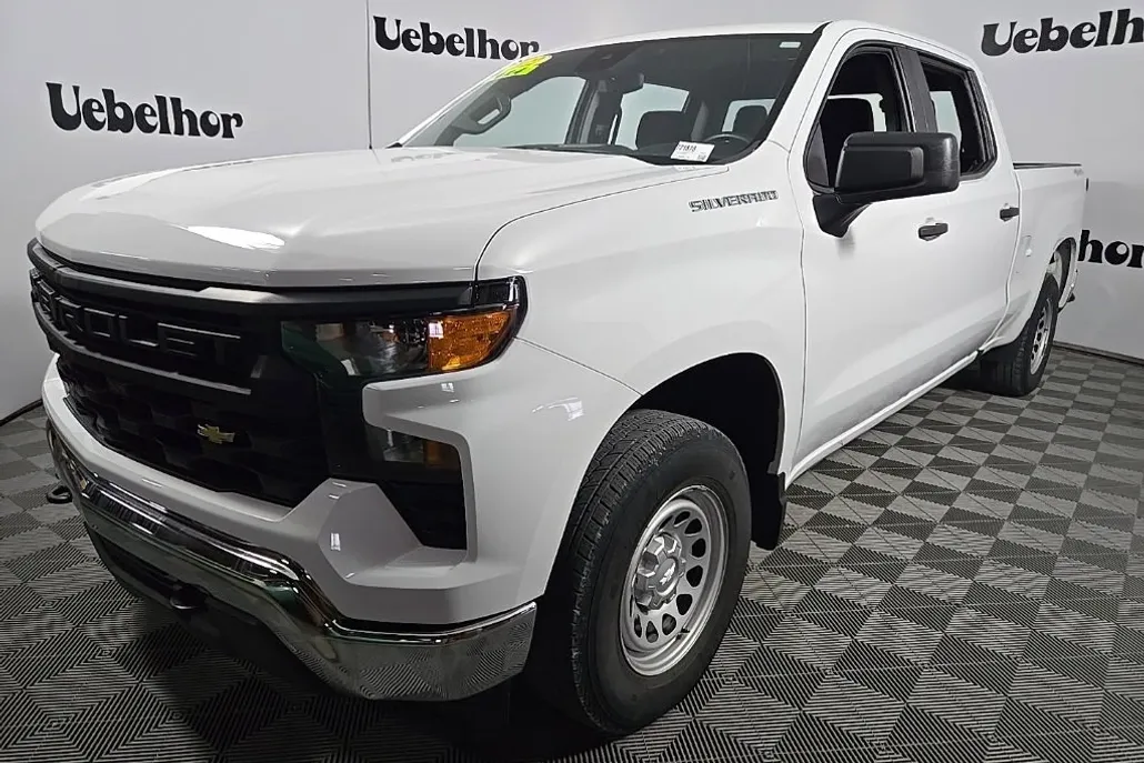 2022 Chevrolet Silverado 1500 Work Truck photo 1