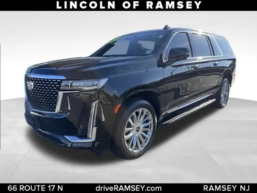 2023 Cadillac Escalade ESV Premium Luxury photo 1
