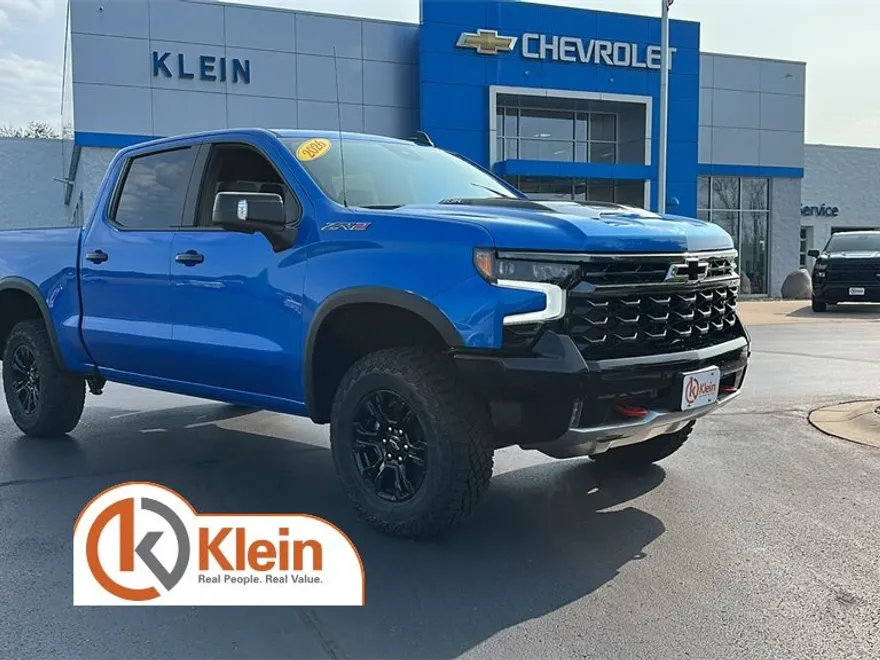2026 Chevrolet Silverado 1500 ZR2 photo 1
