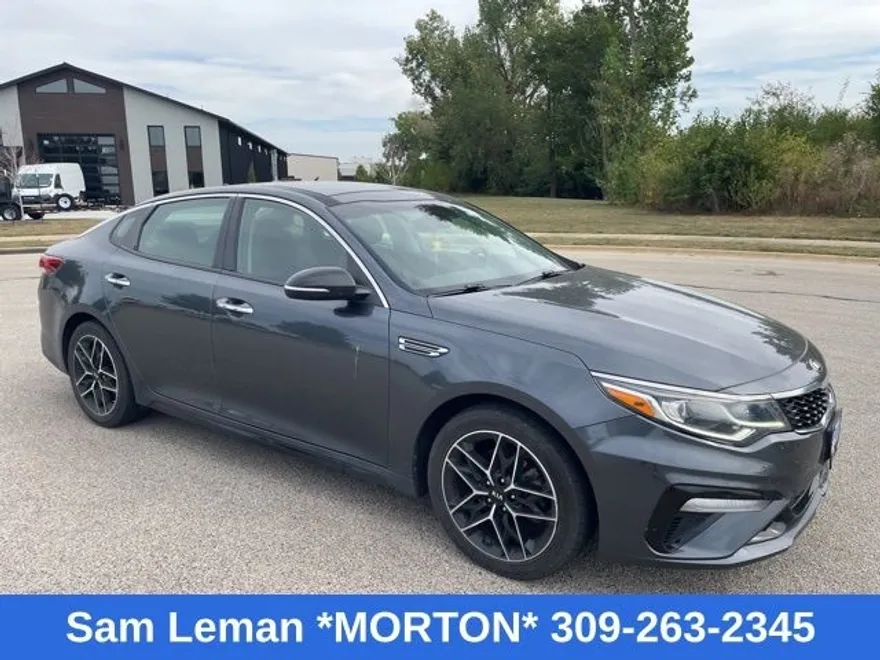 2020 Kia Optima SE photo 1