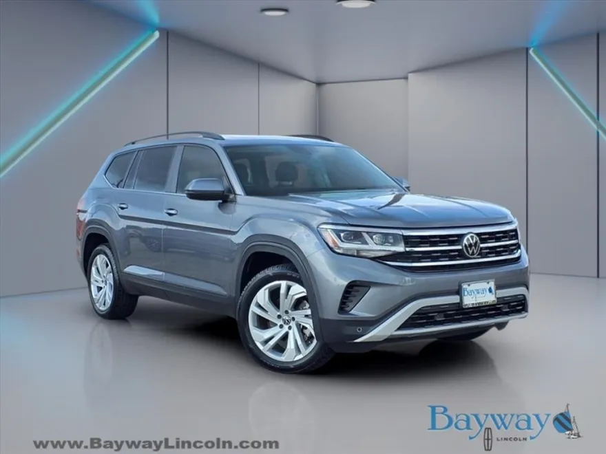 2022 Volkswagen Atlas V6 SE Technology photo 1