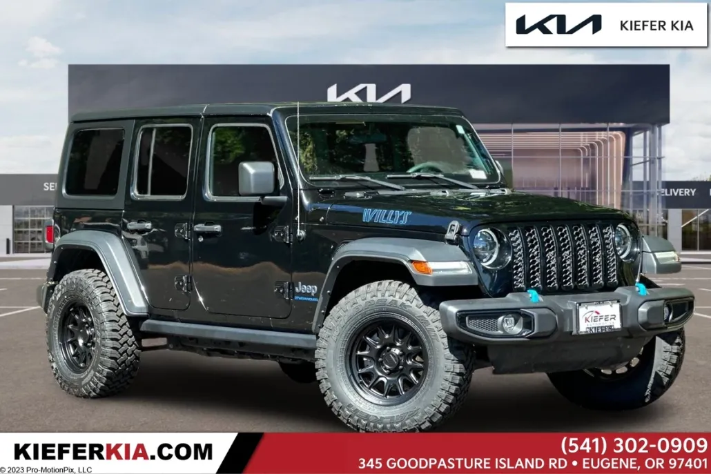 2023 Jeep Wrangler Base 4xe photo 1