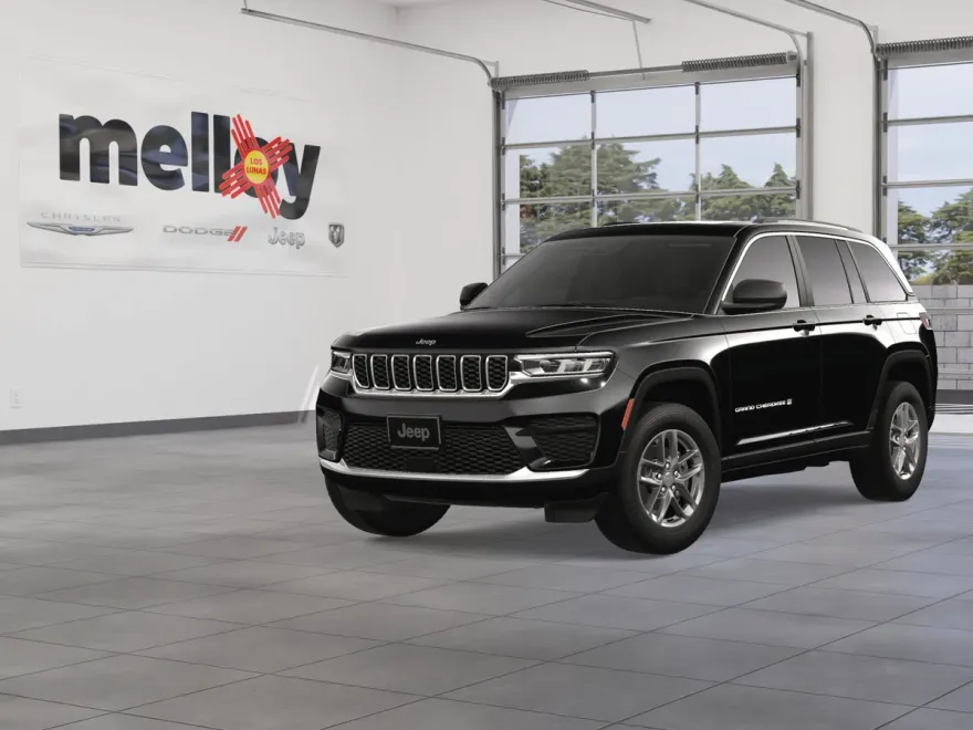 2025 Jeep Grand Cherokee Laredo photo 1