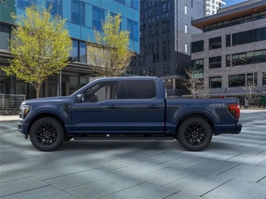 2025 Ford F-150 Lariat photo 1