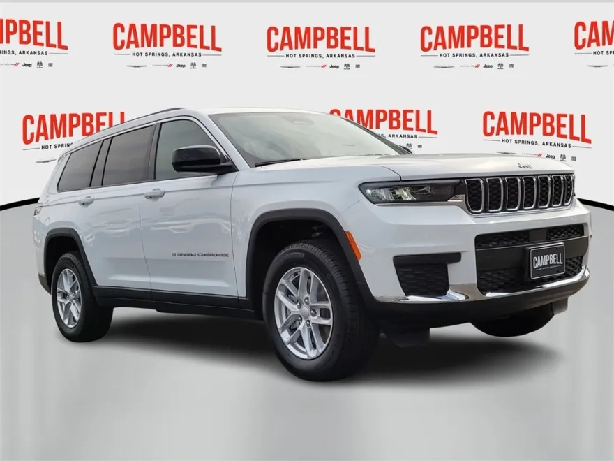 2025 Jeep Grand Cherokee Laredo photo 1