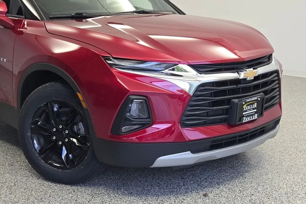 2019 Chevrolet Blazer Base 2LT photo 1