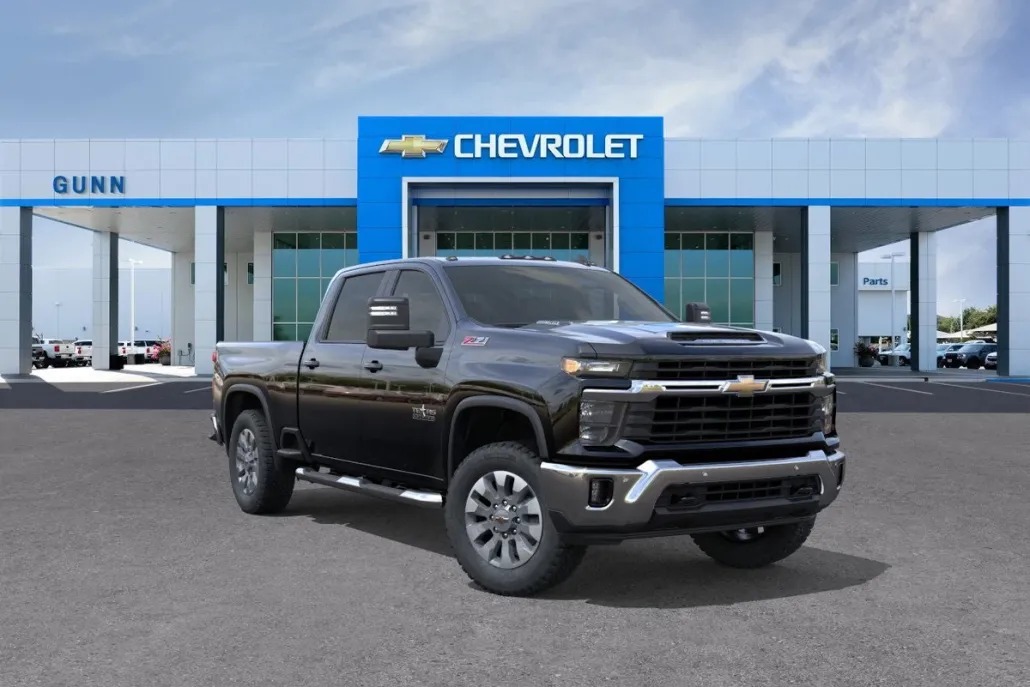 2026 Chevrolet Silverado 2500HD LT photo 1