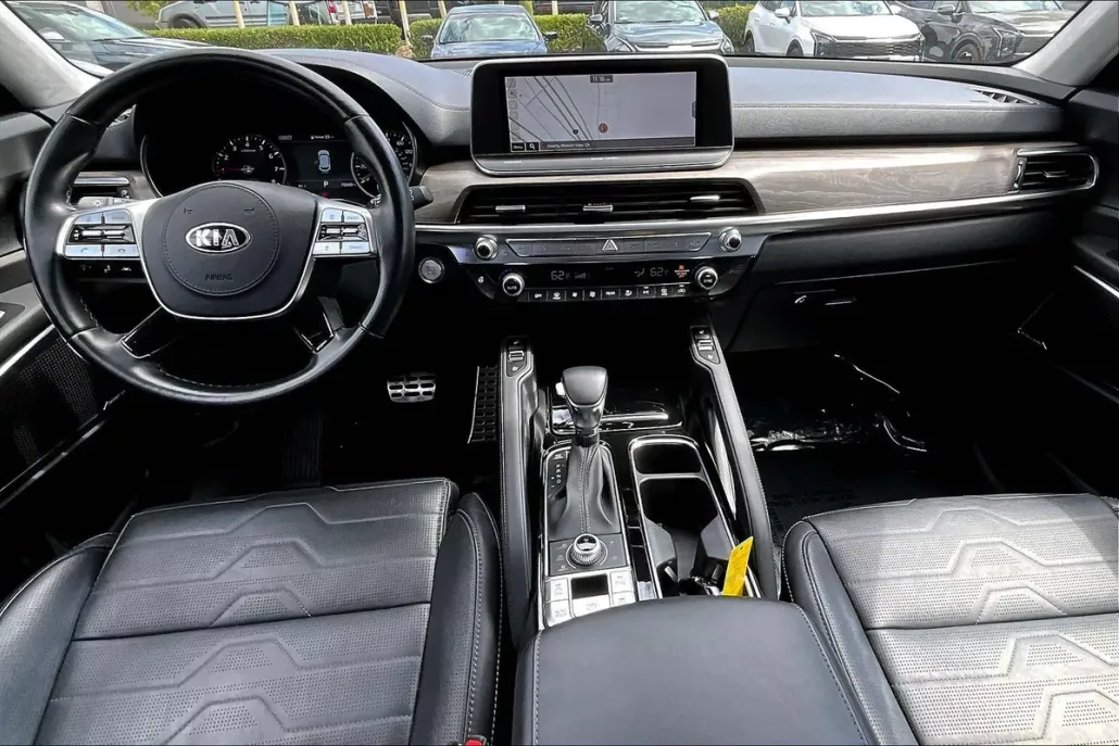 2020 Kia Telluride SX photo 1