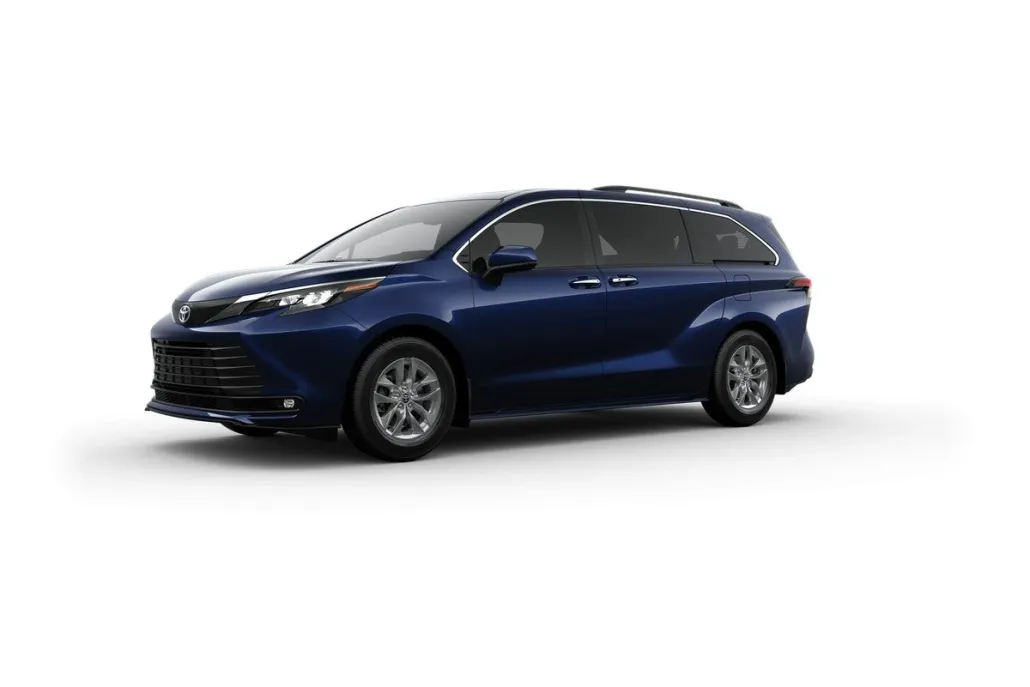 2025 Toyota Sienna XLE photo 1