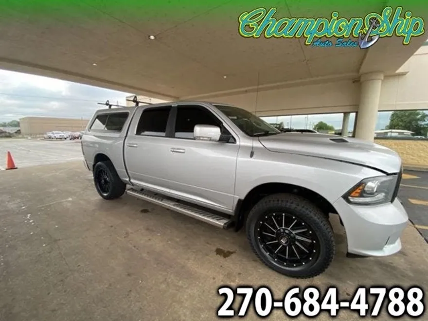 2015 Ram 1500 Sport photo 1