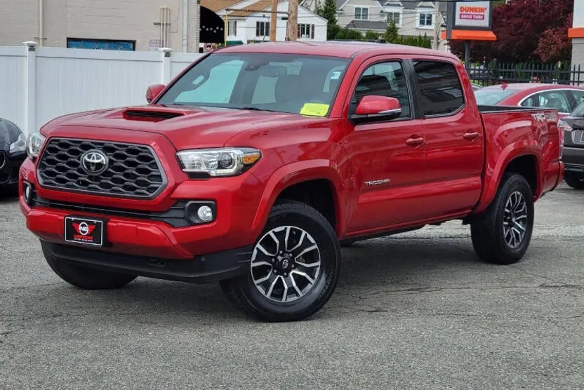 2020 Toyota Tacoma TRD Sport photo 1