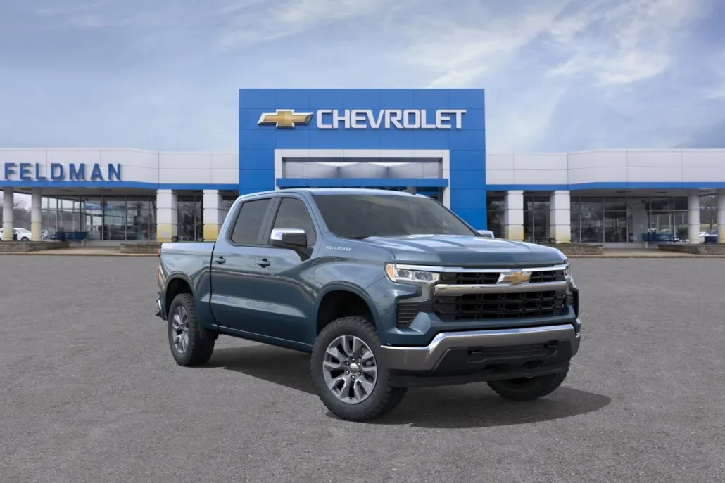 2024 Chevrolet Silverado 1500 LT photo 1
