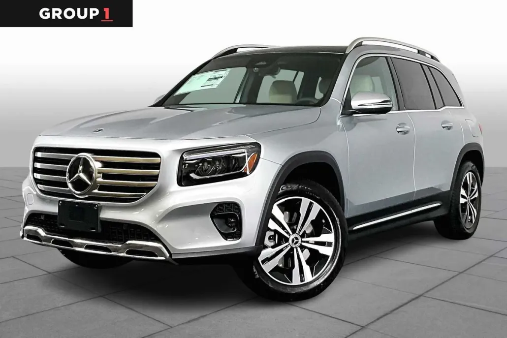 2026 Mercedes Benz GLB 250 4MATIC photo 1