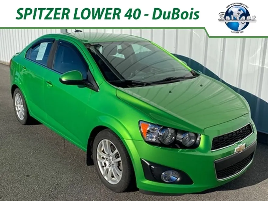 2015 Chevrolet Sonic LT photo 1
