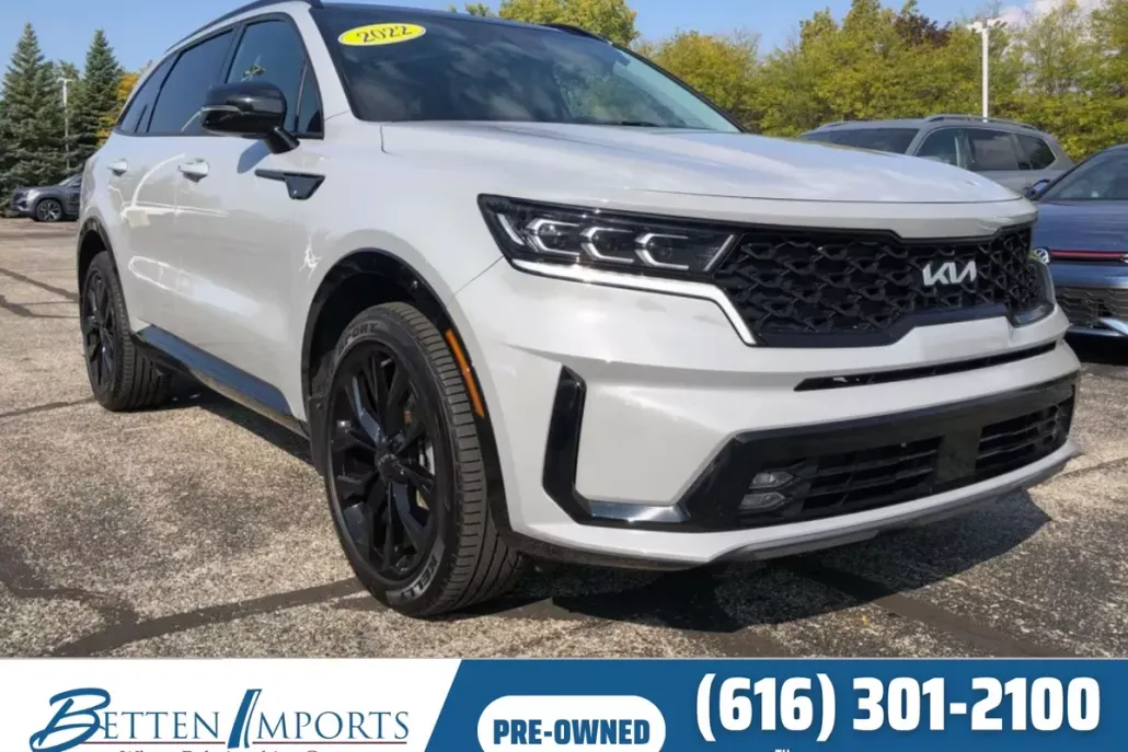 2022 Kia Sorento SX photo 1