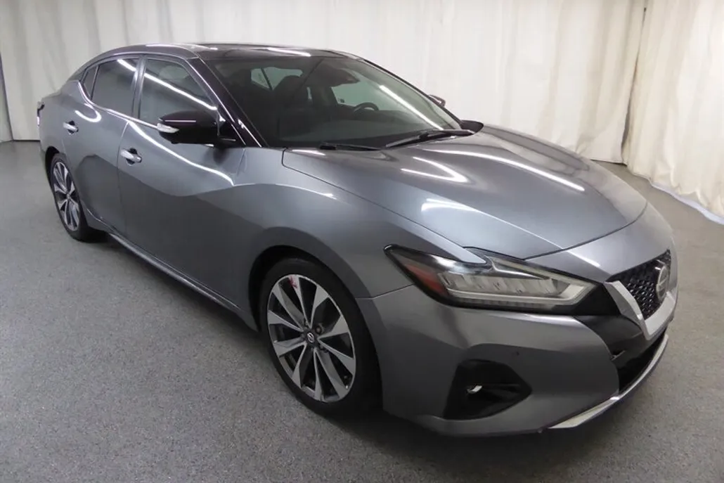 2019 Nissan Maxima Platinum photo 1