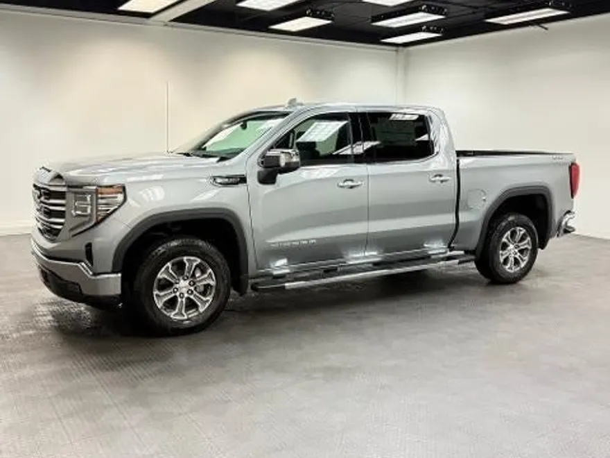 2026 Gmc Sierra 1500 SLT photo 1