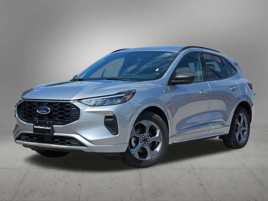 2023 Ford Escape ST-Line photo 1