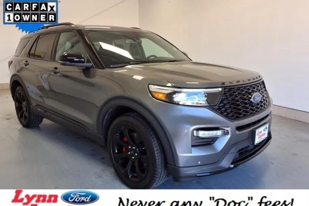 2023 Ford Explorer ST photo 1