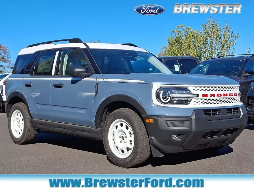 2025 Ford Bronco Sport Heritage photo 1