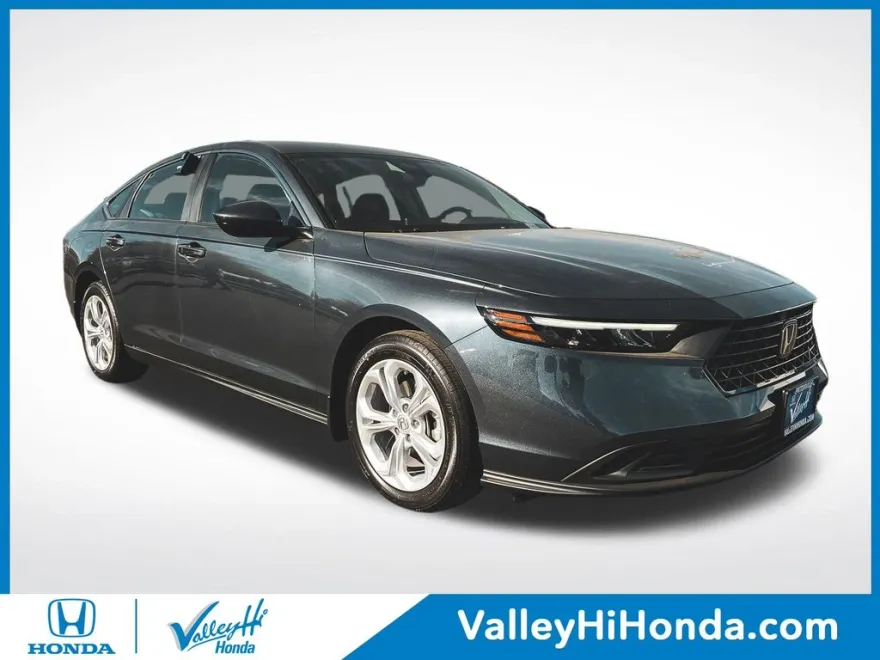 2025 Honda Accord LX photo 1