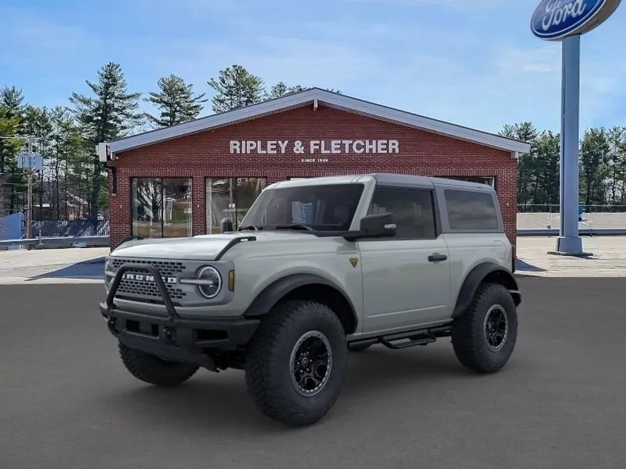 2024 Ford Bronco Badlands photo 1