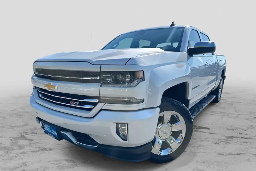 2018 Chevrolet Silverado 1500 LTZ photo 1