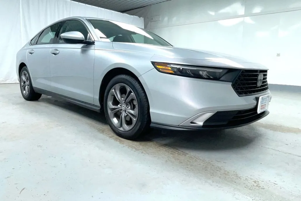 2024 Honda Accord EX photo 1