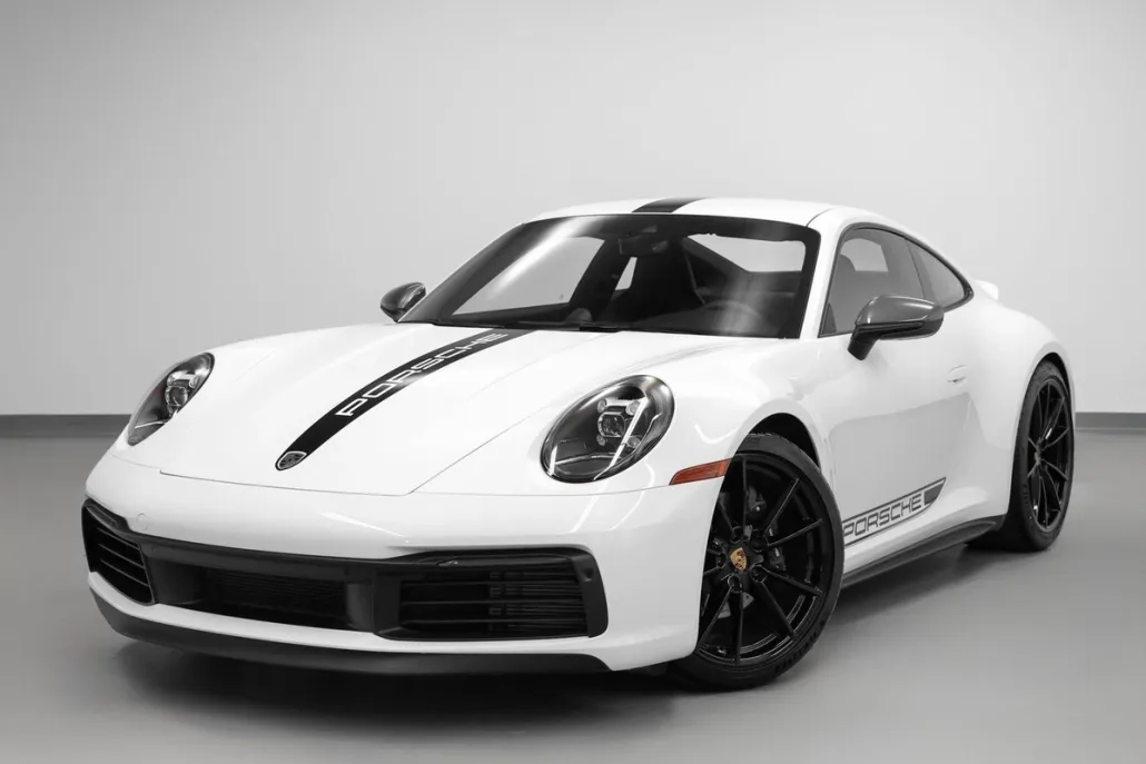 2024 Porsche 911 T photo 1