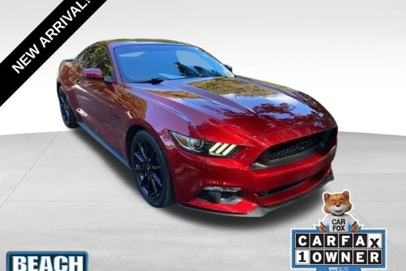 2016 Ford Mustang GT Premium photo 1