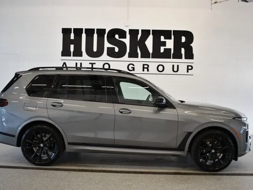 2026 Bmw X7 M60i photo 1