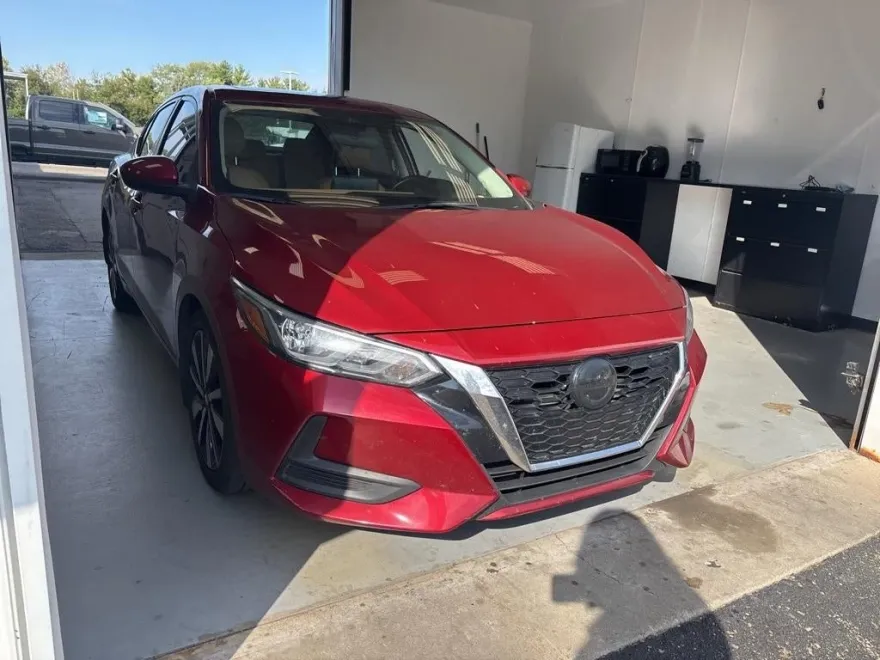 2021 Nissan Sentra SV photo 1