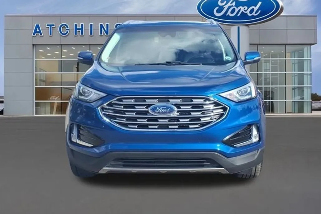 2020 Ford Edge SEL photo 1