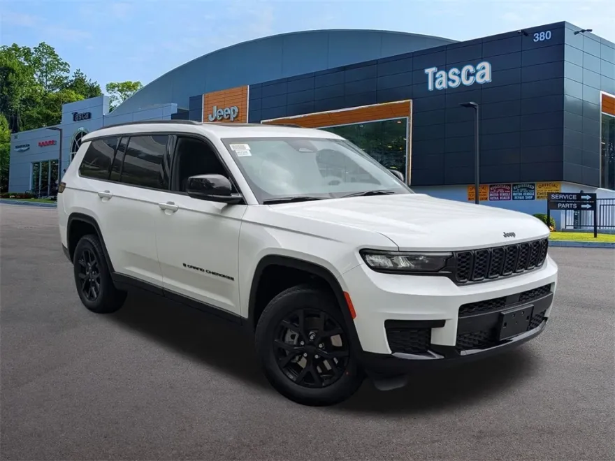 2025 Jeep Grand Cherokee L photo 1
