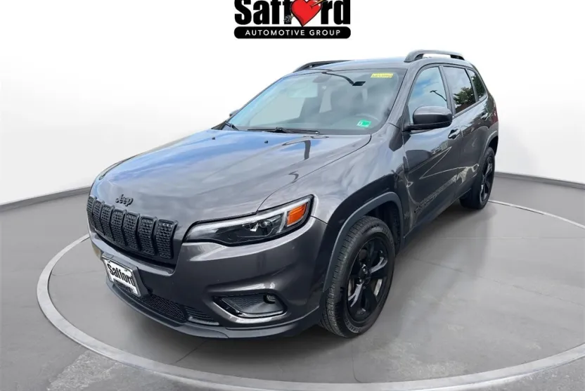 2020 Jeep Cherokee Altitude photo 1