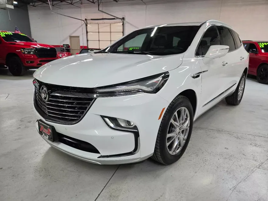 2022 Buick Enclave Premium photo 1