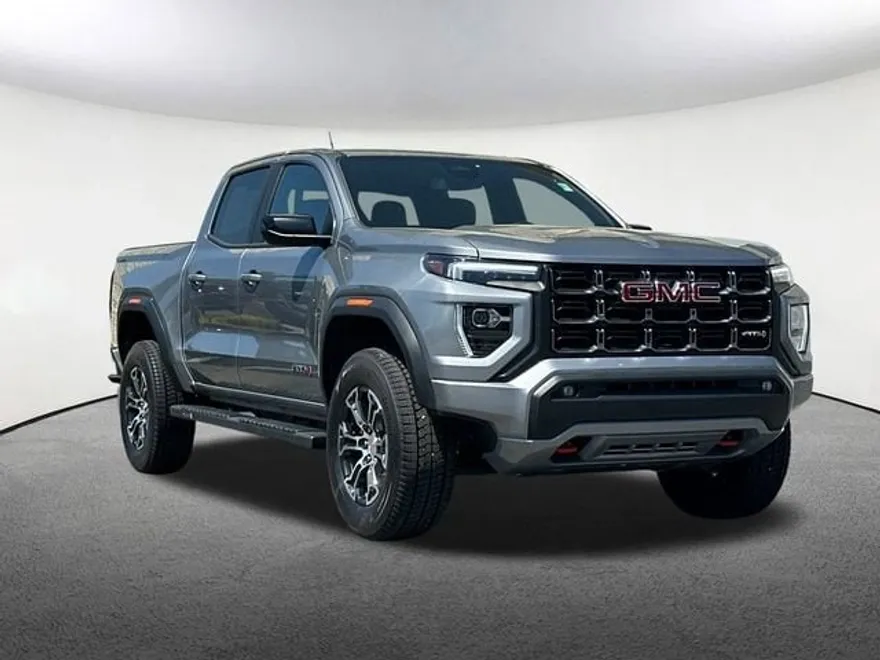 2024 Gmc Canyon AT4 photo 1