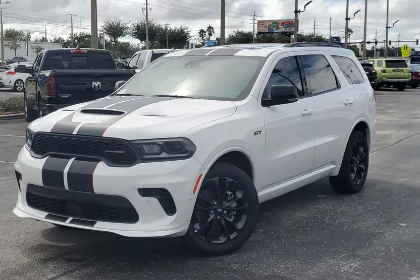 2025 Dodge Durango GT Plus photo 1