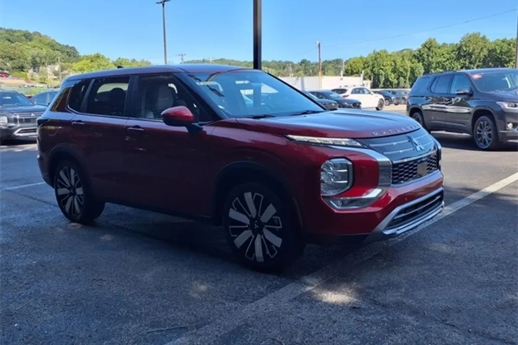 2025 Mitsubishi Outlander SE 2.5 S-AWC photo 1