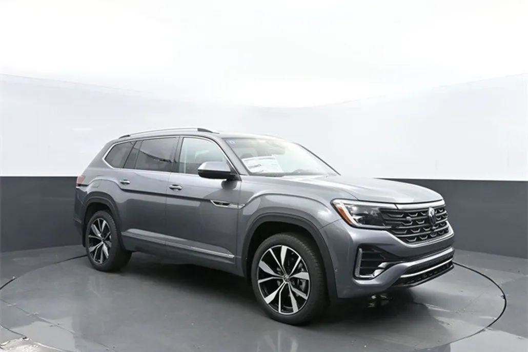 2025 Volkswagen Atlas SE Premium photo 1